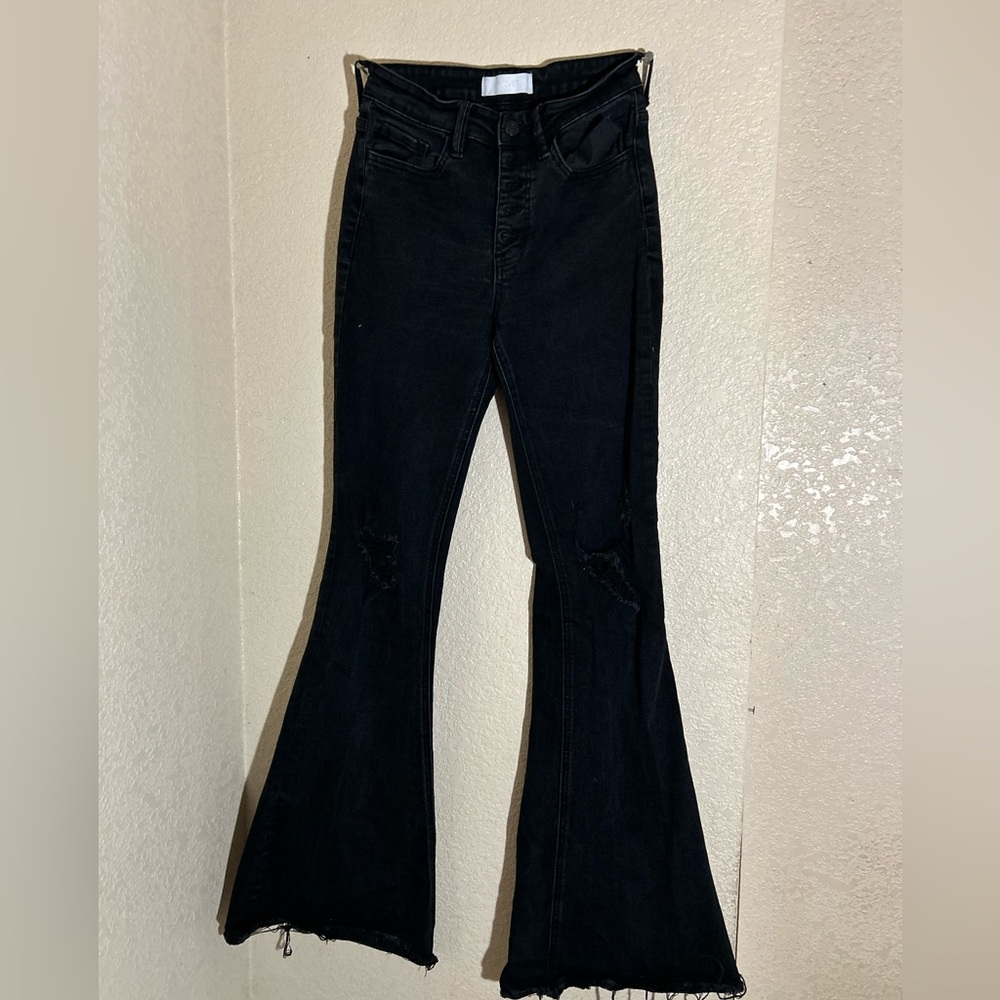 Vervet black flares